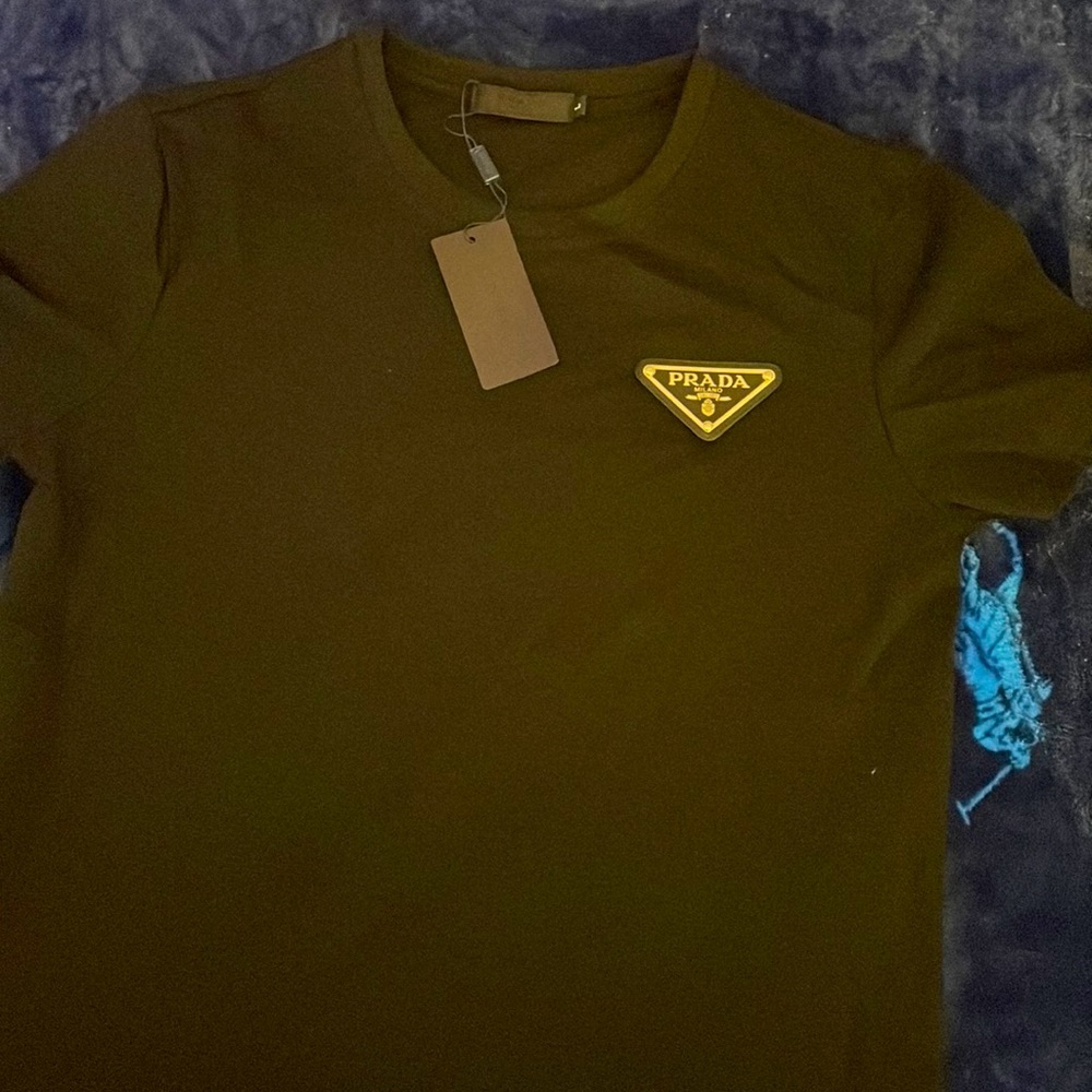 Prada Tee-shirt
